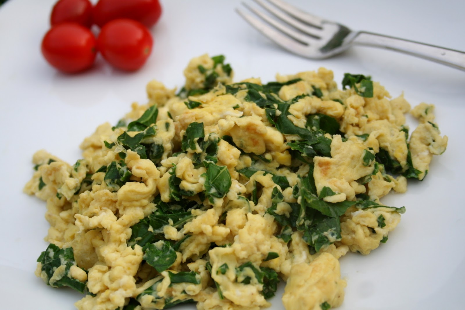 The Healthy Happy Wife Kale and Egg Breakfast (Dairy Free and Gluten Free)