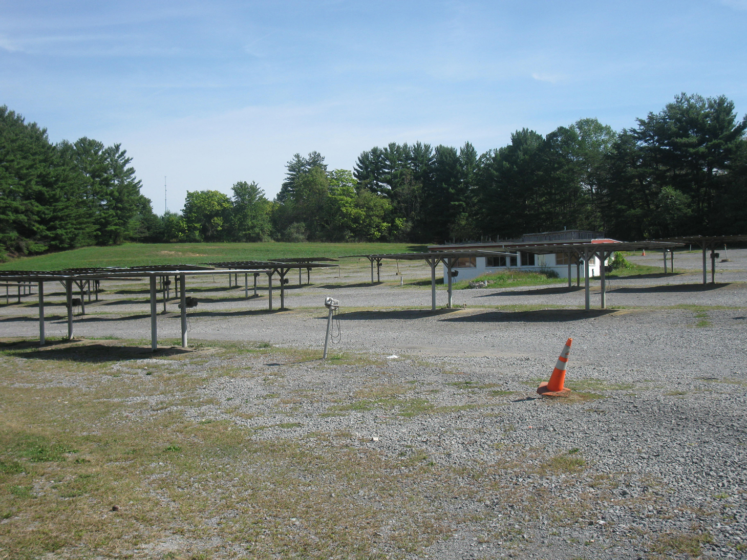 Eccentric Roadside Home movies the Sunset DriveIn of Shinnston, West Virginia