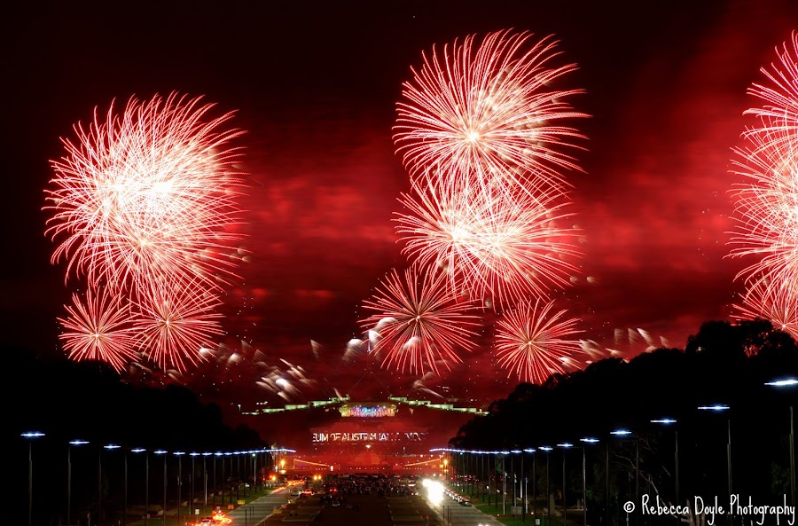 Fireworks eve london years designing eye dw brief waters marina dubai island project Rebecca Doyle Photography: Photographing fireworks on New Years' Eve