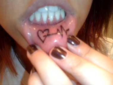  Tattoos On Lips and Tongue