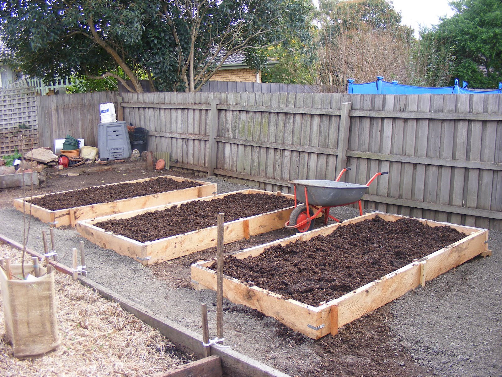 Backyard Self Sufficiency 5 Building The Raised Growing Beds