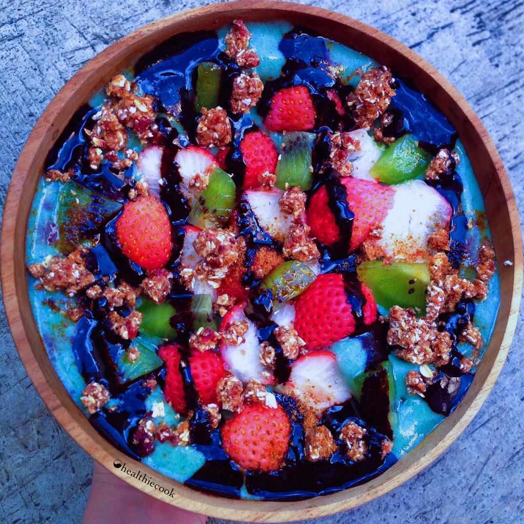 Raw Vegan Spirulina Banana Ice Cream Healthiecook