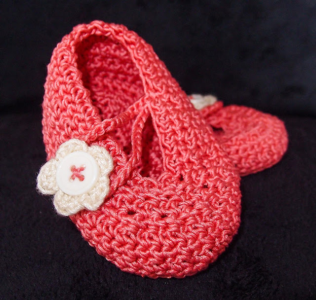 crocheted pink baby booties for girls