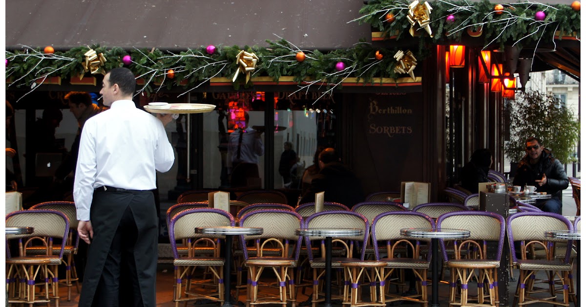 vetement pour serveuse