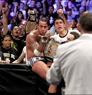 Thumbnails and Thumbtacks A Pro Wrestling Blog CM Punk Wins WWE Title