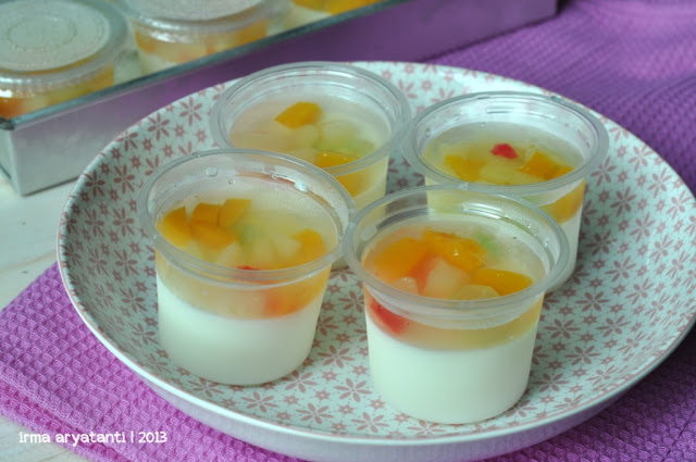 &hellip;panci baris&hellip; Puding Tahu (dengan buah)