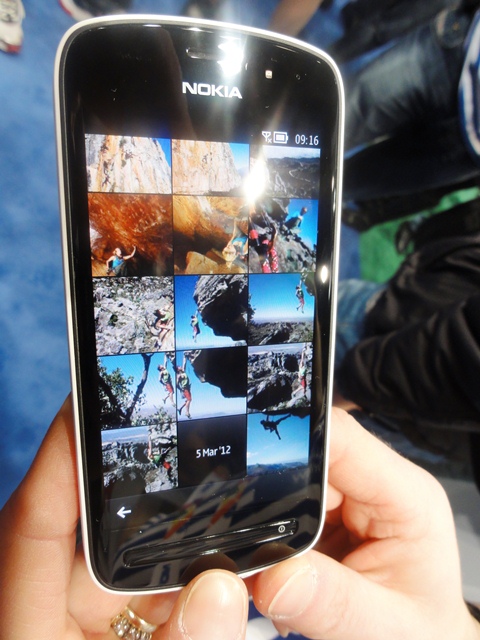 new nokia mobile india 2012 nokia mobile price features 3g nokia mobile phone 2012 nokia 808 pureview price in india nokia 808 pureview 41mp camera