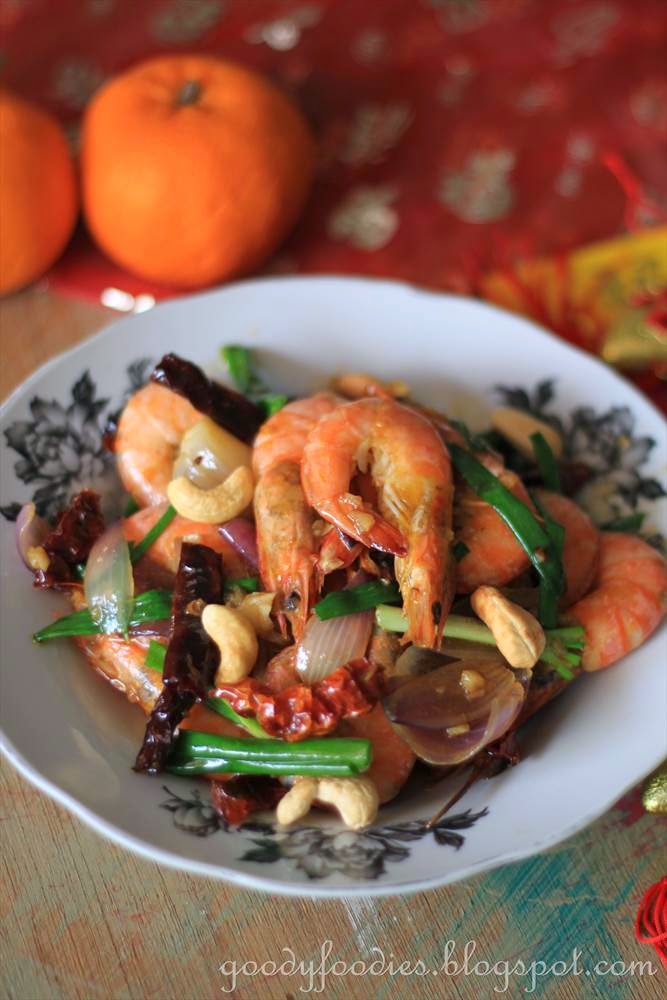 GoodyFoodies Recipe Kung Po Prawns (with dried chillies and cashew