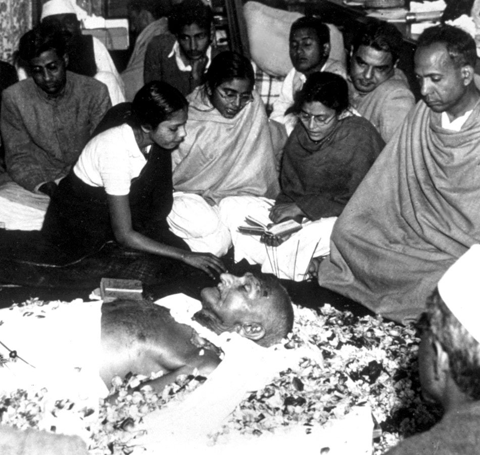 Rare Photos Of Mahatma Gandhi Funeral MERE PIX