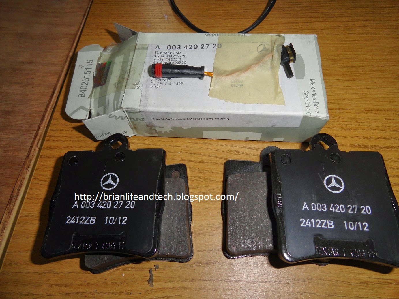 CHANGING REAR BRAKE PAD OF W203 MERCEDES C180K