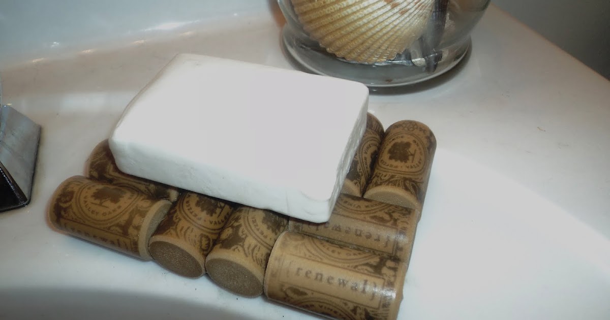 The KindofCrunchy HallSmith Family Synthetic Wine Cork Soap Dish