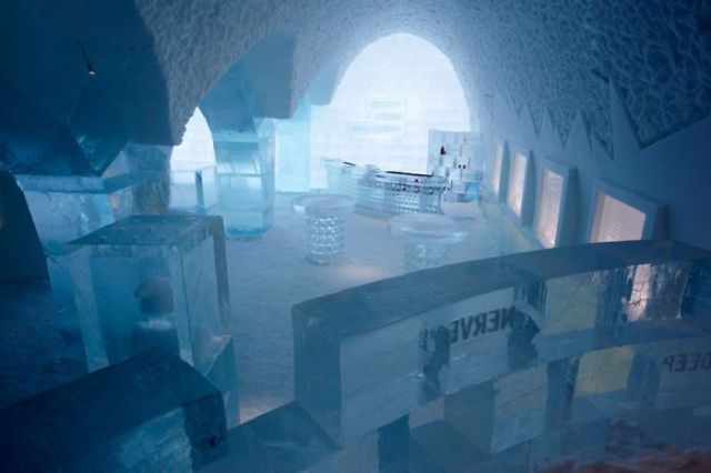 Εντυπωσιακό ξενοδοχείο από πάγο (Icehotel) στη Σουηδία Icehotel_pk-news+%284%29