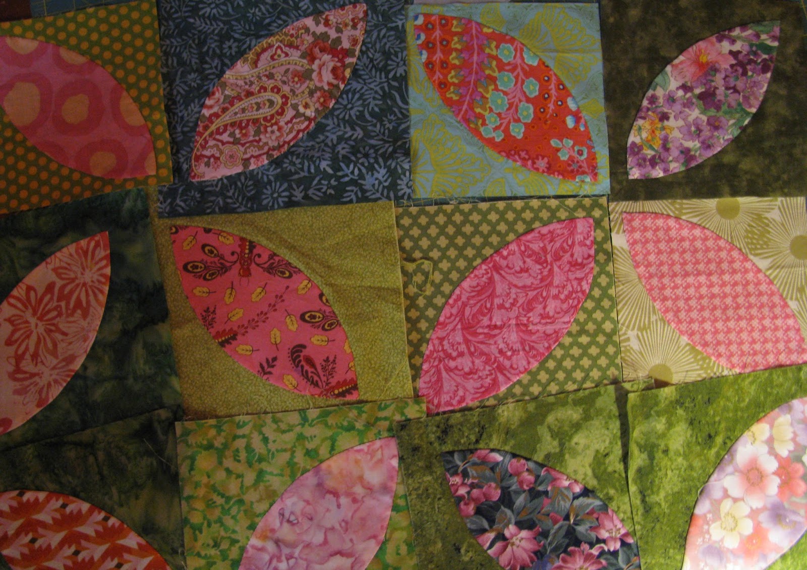 NYC Metro Modern Quilters Guild Petals quilt