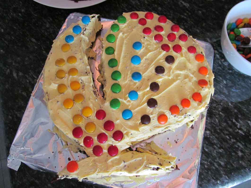 Uno Cake