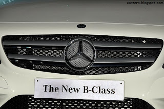 Mercedes B-class launched at Rs 21.49L front view