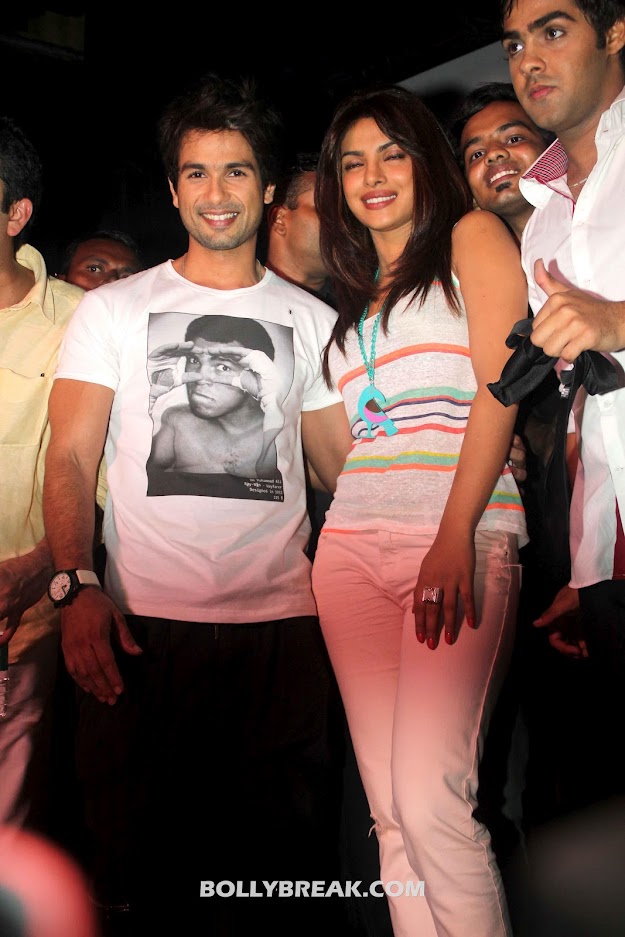  Shahid & Priyanka'Teri Meri Kahaani'  promotion @ Jai Hind Collage