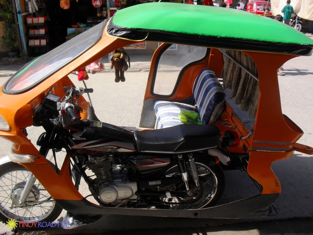 Pinoy Roadtrip El Nido (Lio) Airport How to get a Tricycle to El Nido