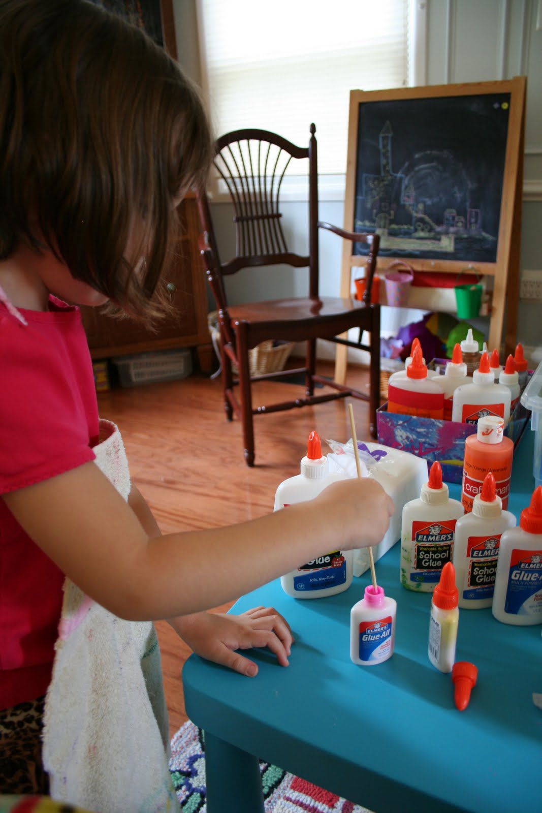 Pink and Green Mama * How To Make Elmer's Glue Rainbow Glue ReCycle