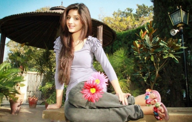sanam teri kasam film actress details sanam teri kasam actress mawra hocane hot and unseen sanam teri kasam film actress details sanam teri kasam actress mawra hocane hot and unseen