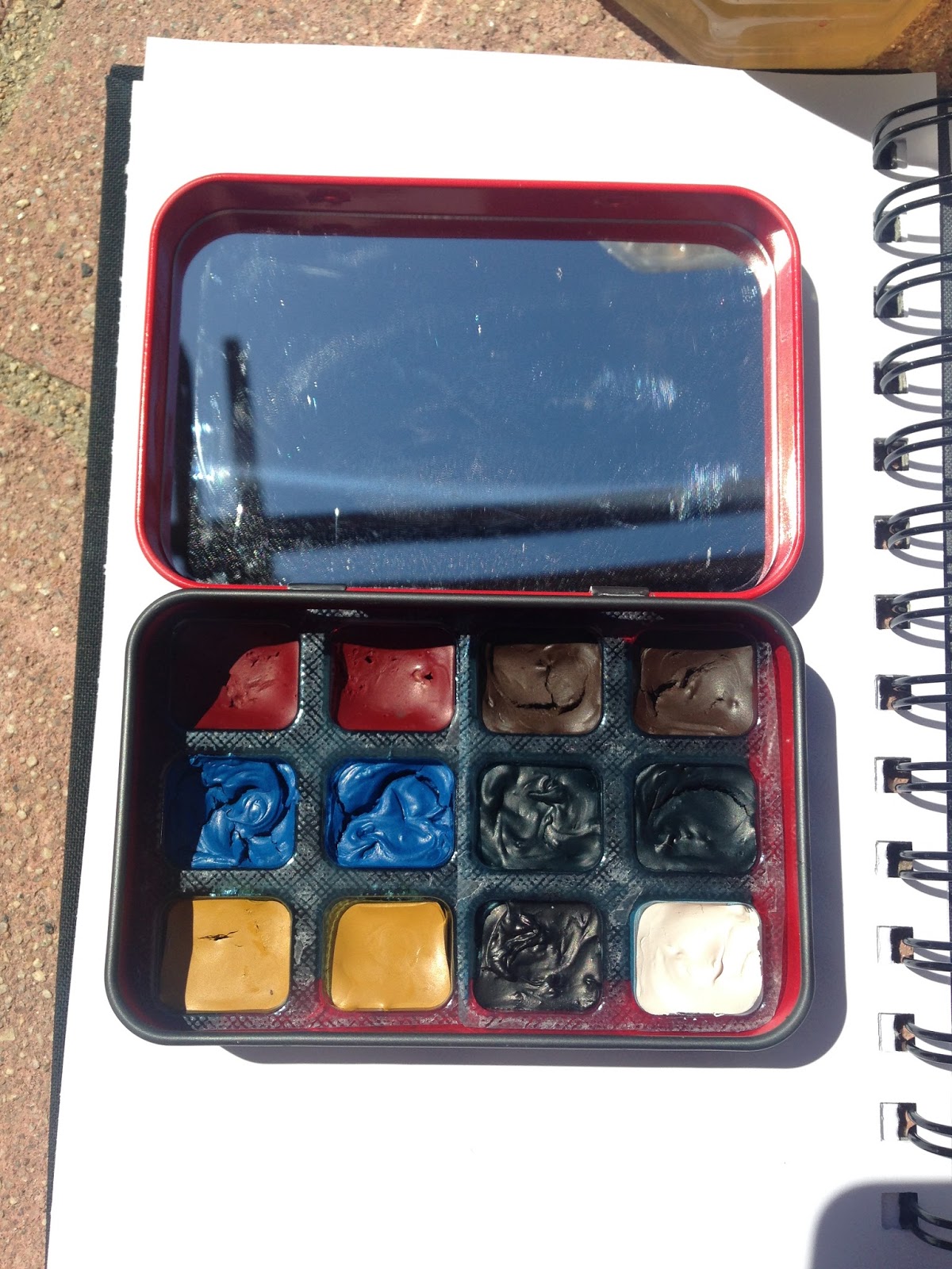 Mostly Confused DIY Travel Watercolor Palette from an Altoids Tin