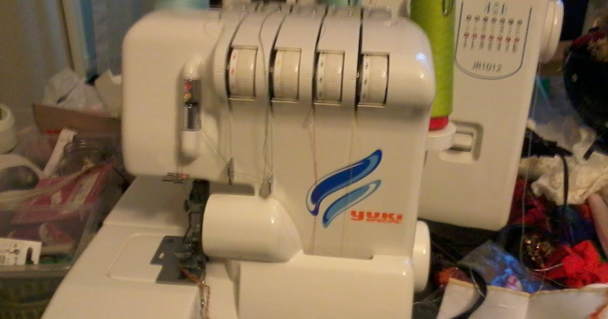 Tembel Adam Yaratıcı Olur ! ! . : Overlok Makinesi Ayağıma Geldi..