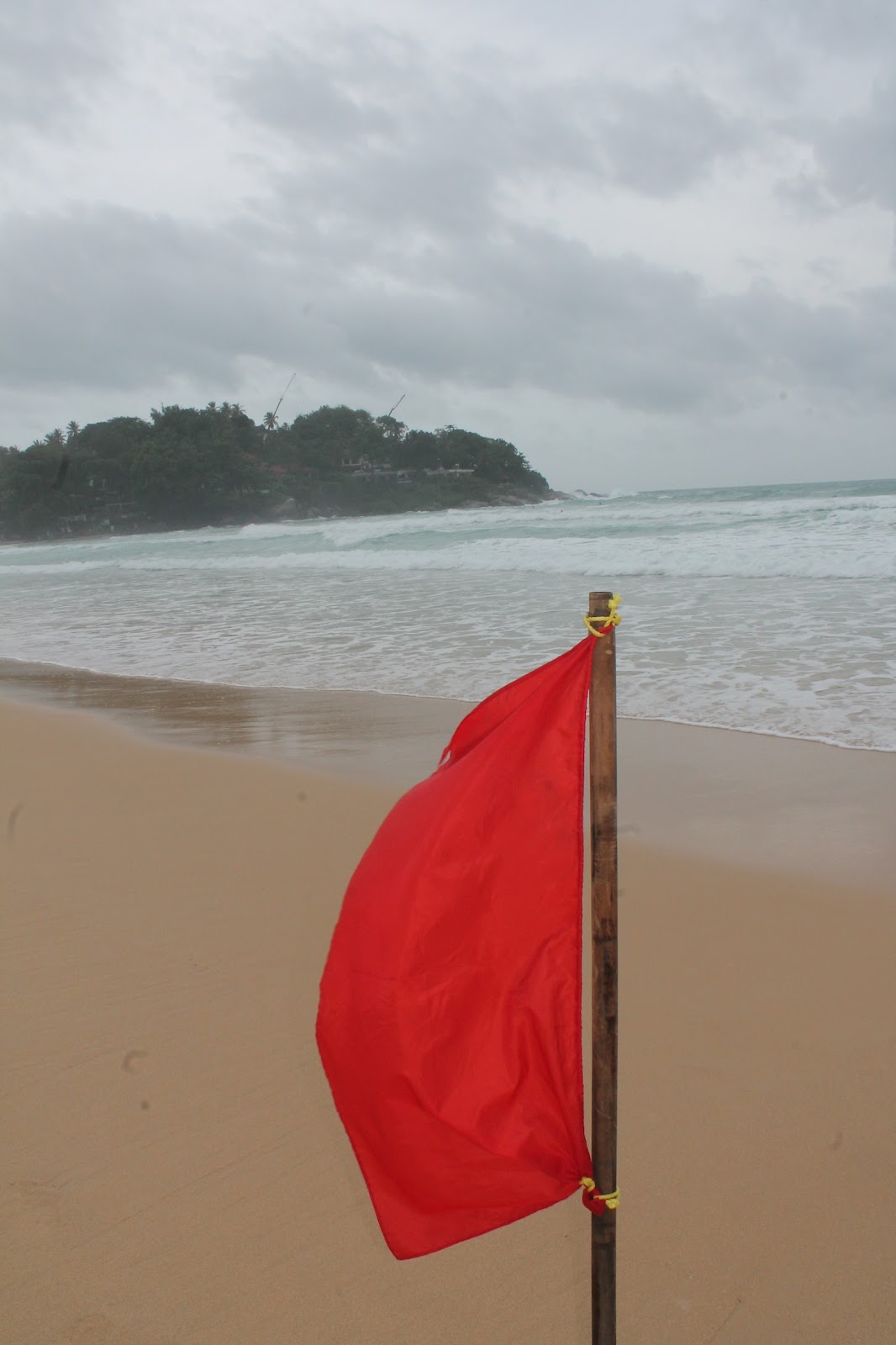 Tim in Thailand What does a red flag mean?