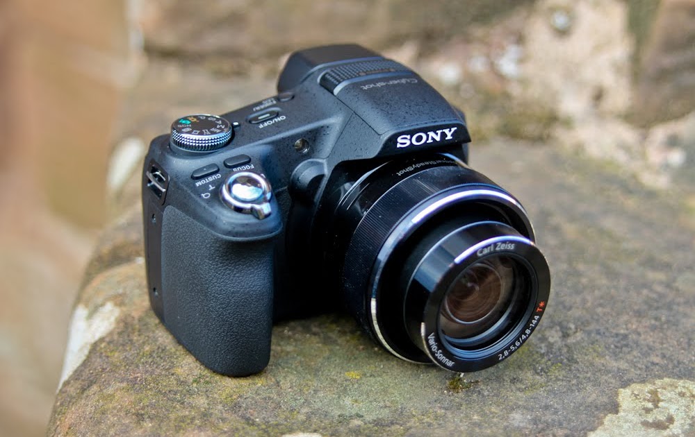 Sony Cybershot DSCHX100V 16.2 Megapixel Digital Camera Review