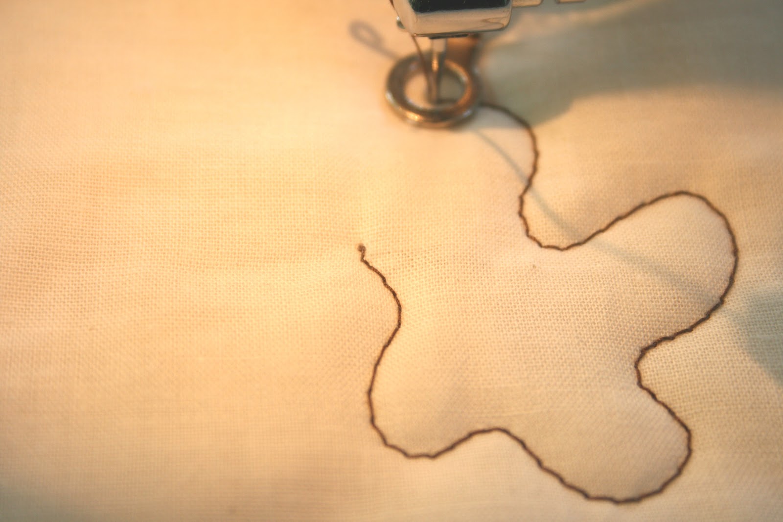 crazy mom quilts how to bury knots when machine quilting