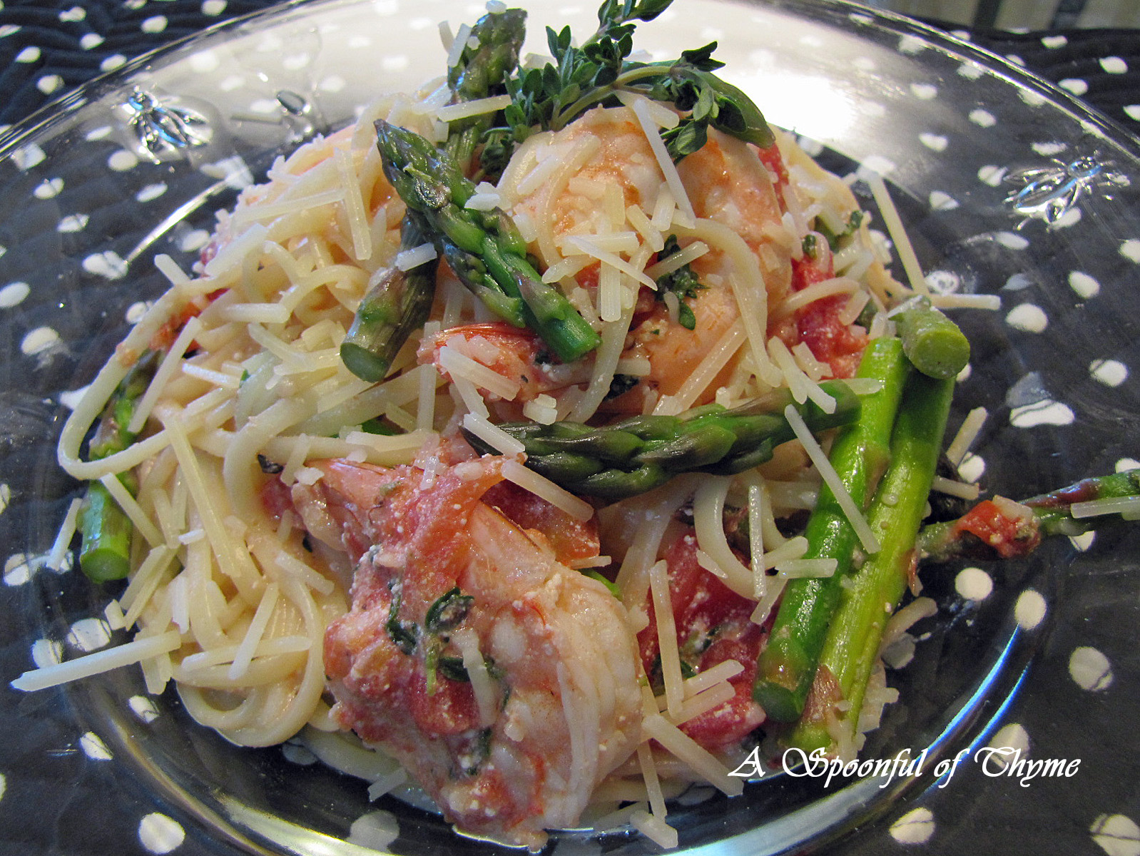 Linguine in Vodka Sauce with Shrimp and Asparagus