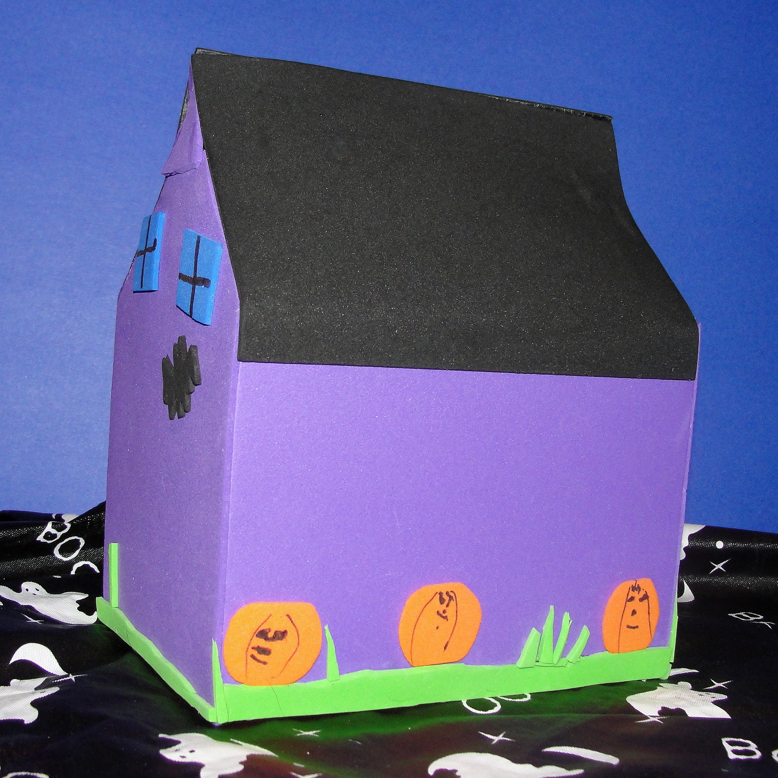 DIY for Mommies Foam Haunted House