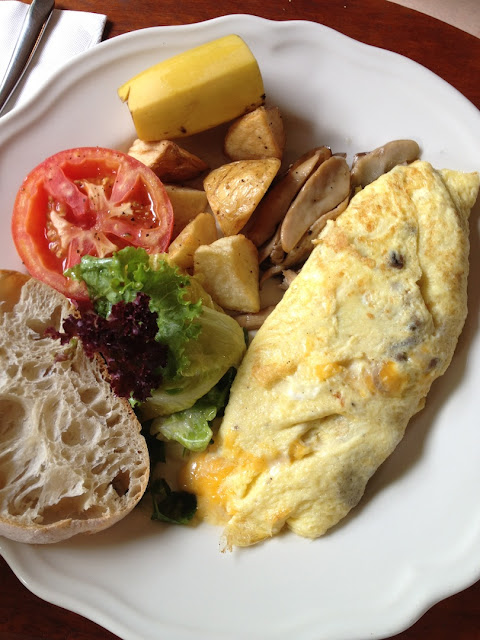 明生社區的小小豬～au petit cochon 哈古小館