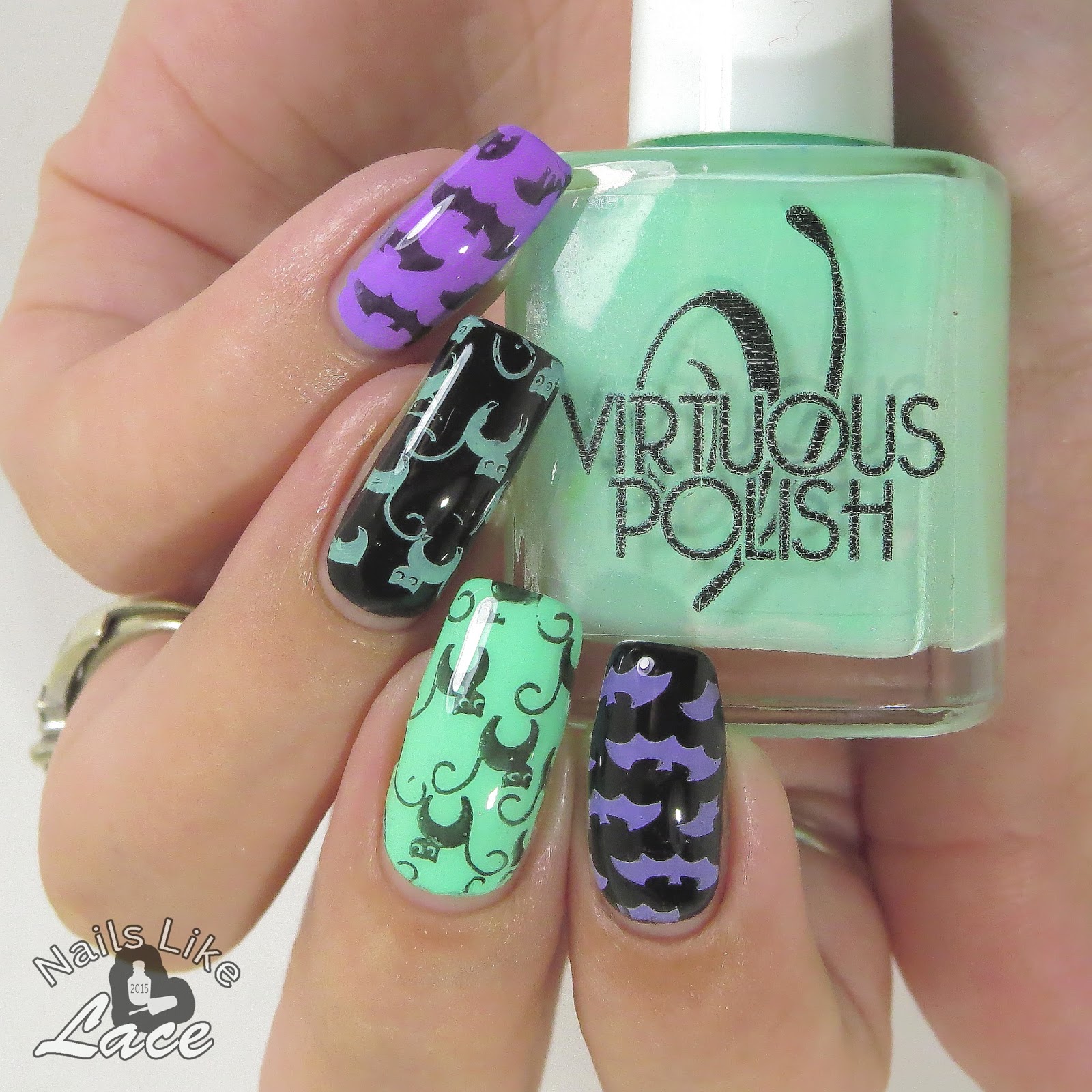 Nailslikelace Halloween Bats Cats Simple Stamping Mani