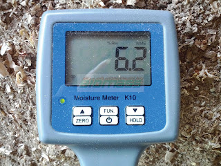 MOISTURE METER