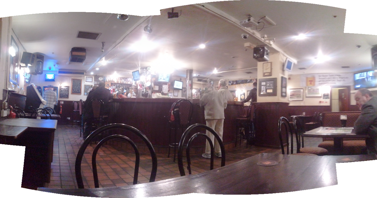 A Hauf Stop Alfredos Bar