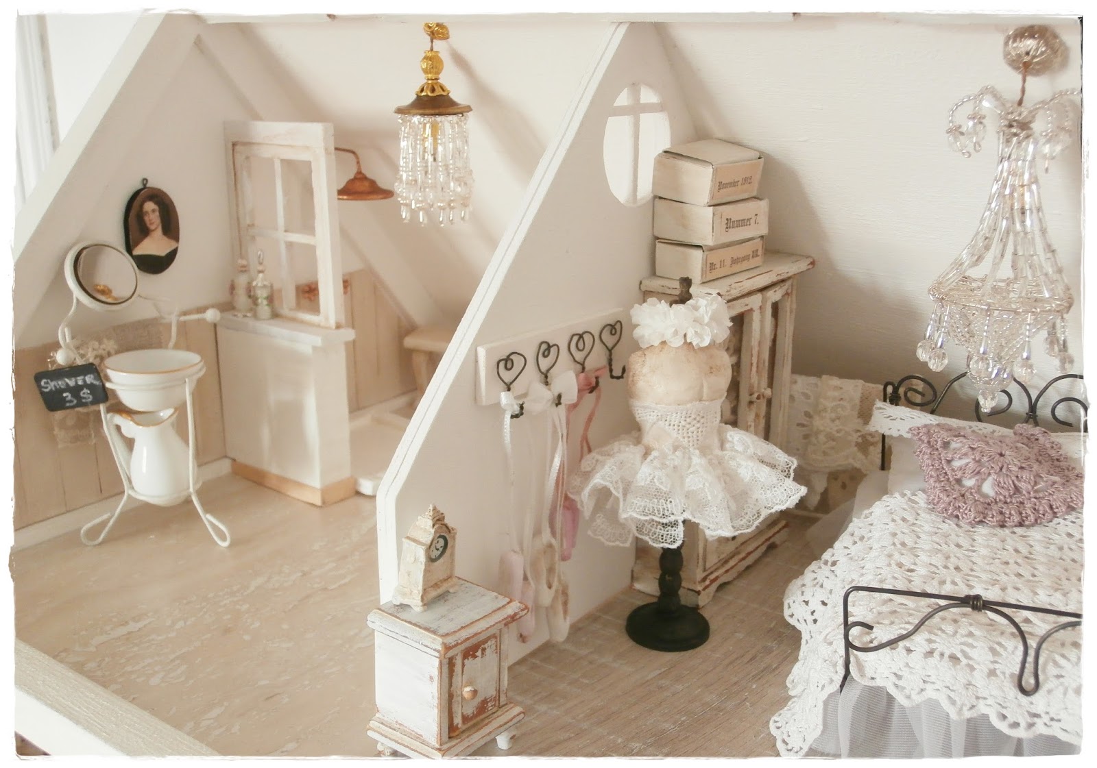 Shabby Dollhouse: Das Schlafzimmer.....