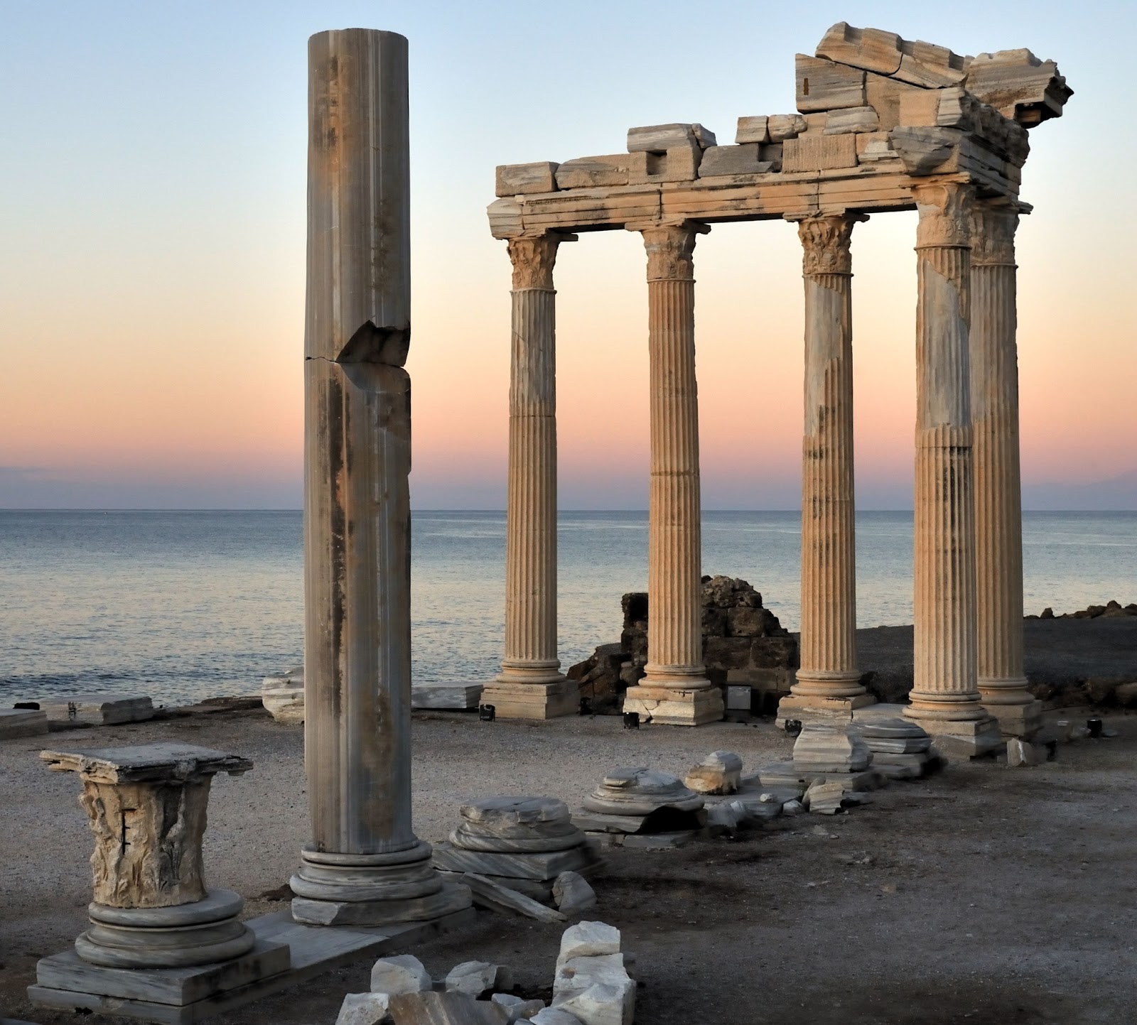 Sintético 96+ Foto Templo De Apolo En Siracusa Actualizar