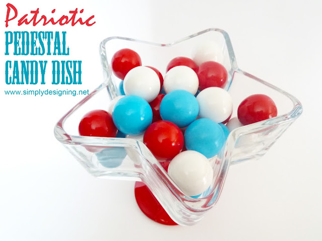 Star Pedestal Candy Dish - perfect candy dish for the 4th of July and so simple to make!!  #4thofjuly #memorialday #star #starsandstripes #redwhiteandblue #patriotic