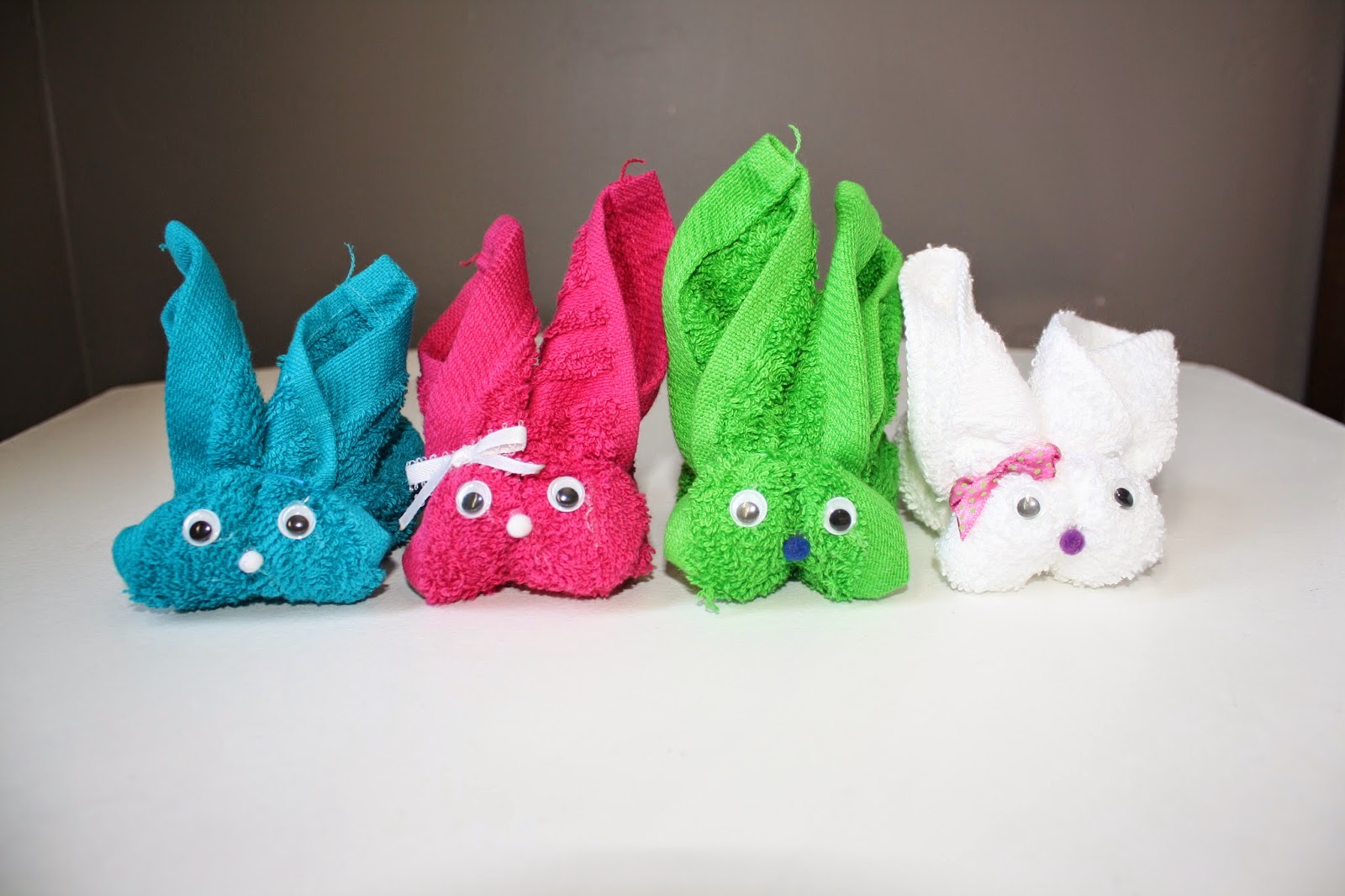 Tada's Kooky Kitchen Easter Craft Wash Cloth Bunnies!!