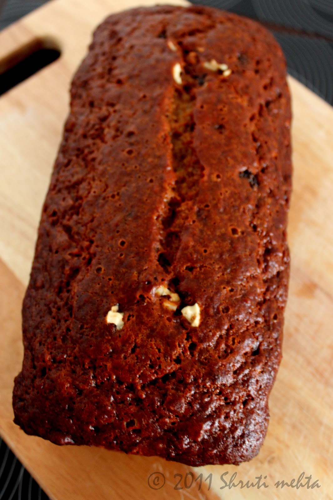 Love II Cook Dark banana bread