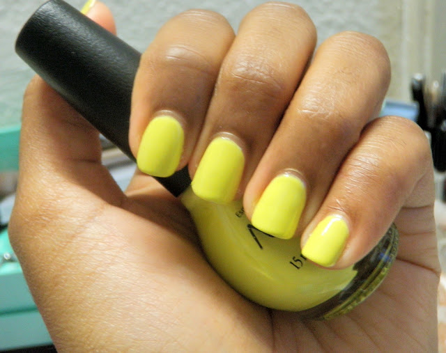 Review and swatches of Ladies In The Limelight yellow green color by Nicole by OPI Kardashian Kolors CVS exclusive for spring 2012.