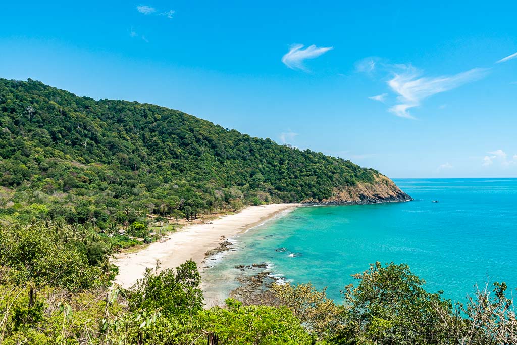 Thailande jour 7 Koh Lanta Plage, et plage... et forêt primaire