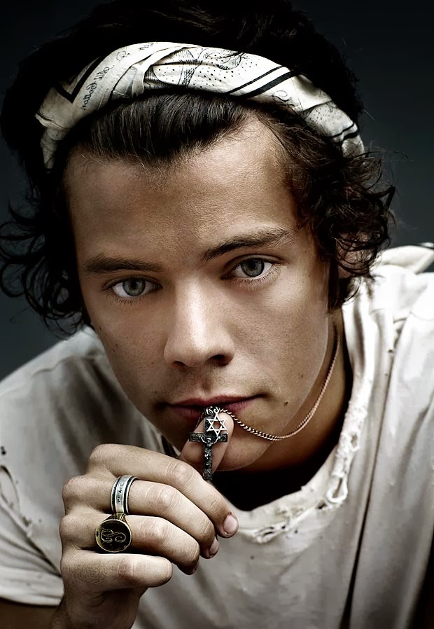 Harry Styles(32 Lat)