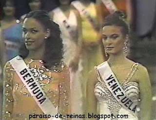 Con đường trở thành cường quốc sắc đẹp của Venezuela - Page 2 57Maritza+Sayalero%252C+coronacion+Miss+Universo+1979+%25282%2529