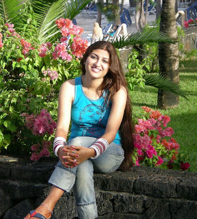 Indian Salwar Kameez Girls Indian Salwar Kameez Girls