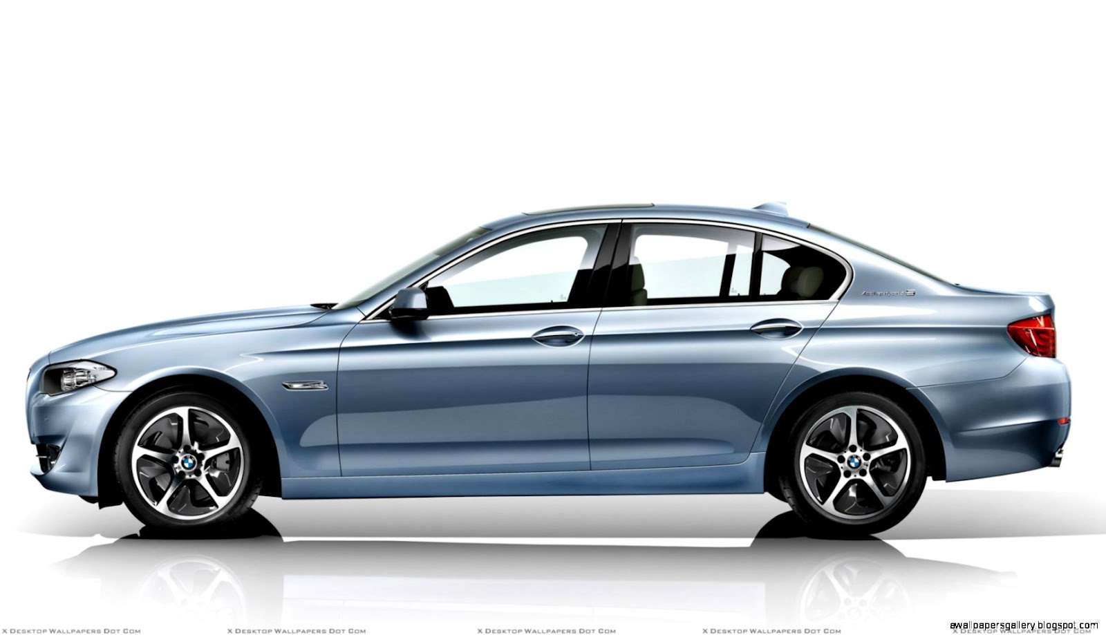 BMW 5 Series Side View BMW 5 Series Side View