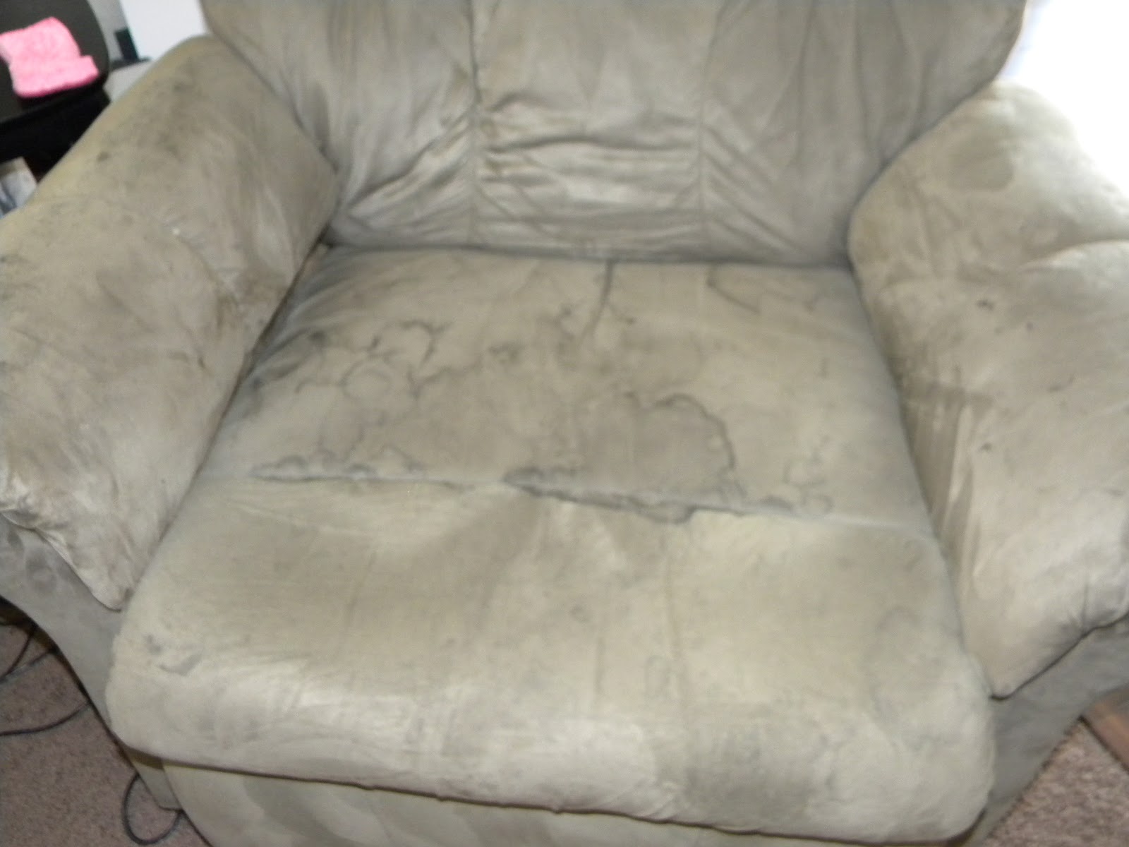 shabby mom of 2 Cleaning 101 Microfiber Furniture