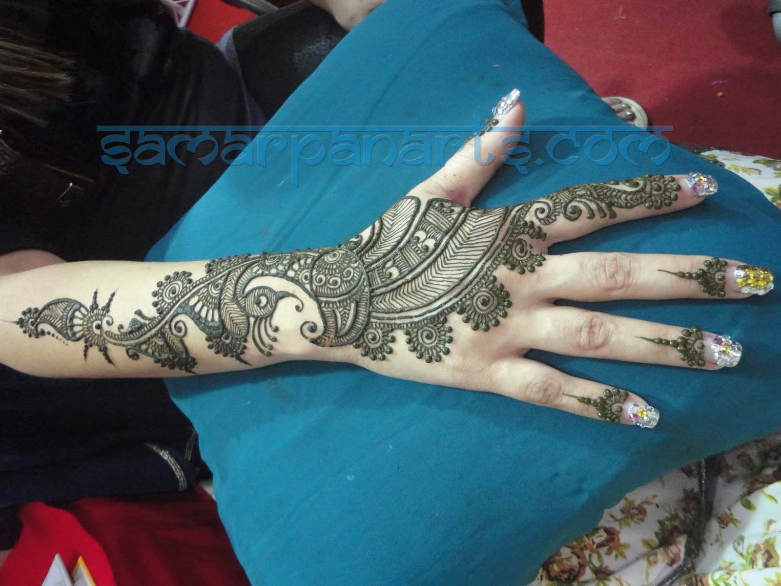 Henna Design For Hari Raya | samarpan arts henna at hari raya bazaar 2013 part 3 Henna Design For Hari Raya | samarpan arts henna at hari raya bazaar 2013 part 3