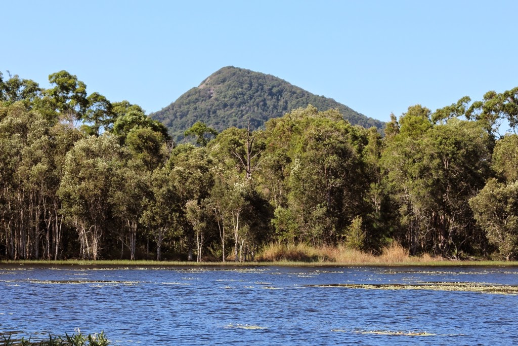 National Park Odyssey Jabiru Park and Fearnley Bird Hide, Lake