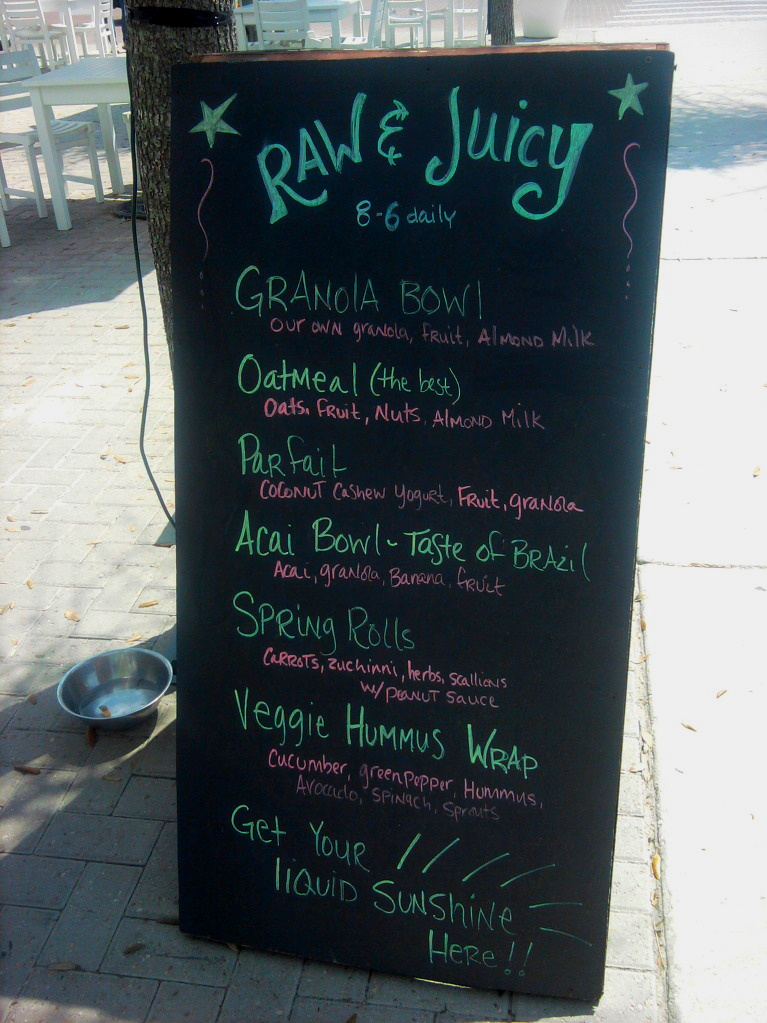 Diva Dining Out Raw & Juicy Organic Juice Bar and Café Seaside, FL