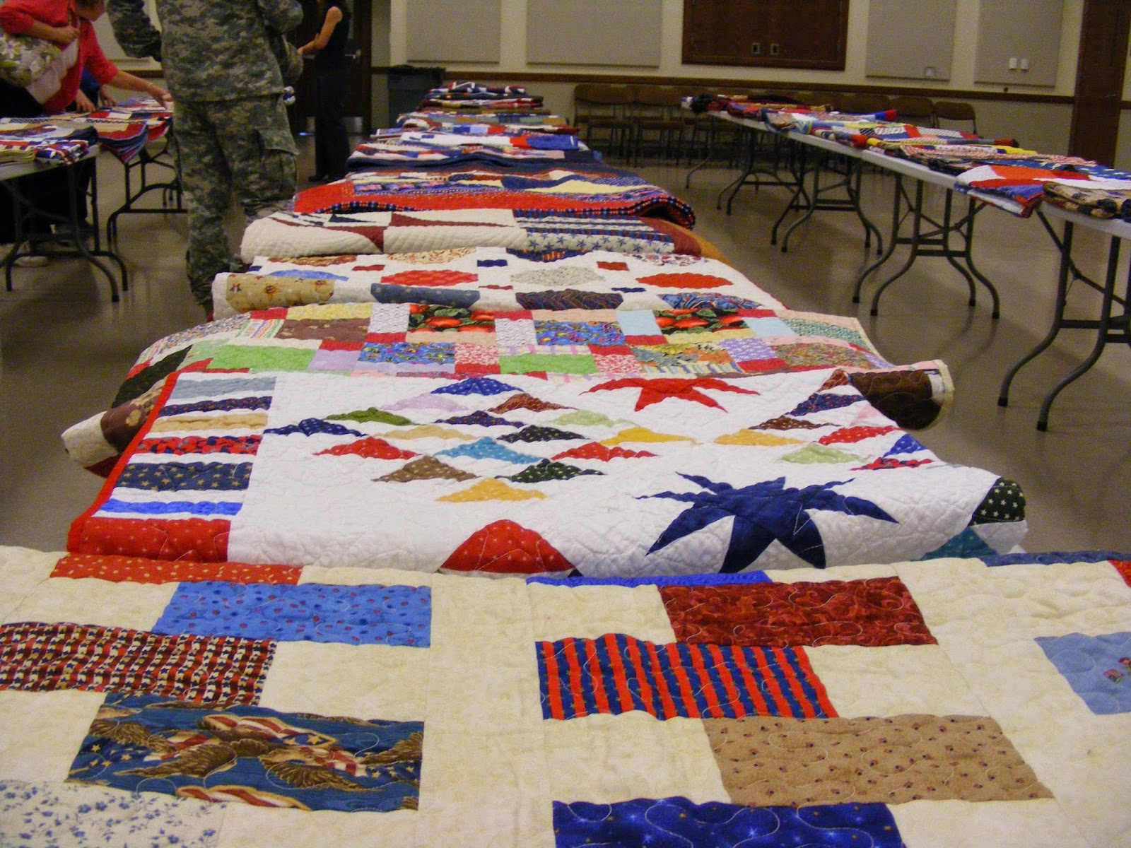 TIA CURTIS QUILTS Quilt Of Valor Ceremony